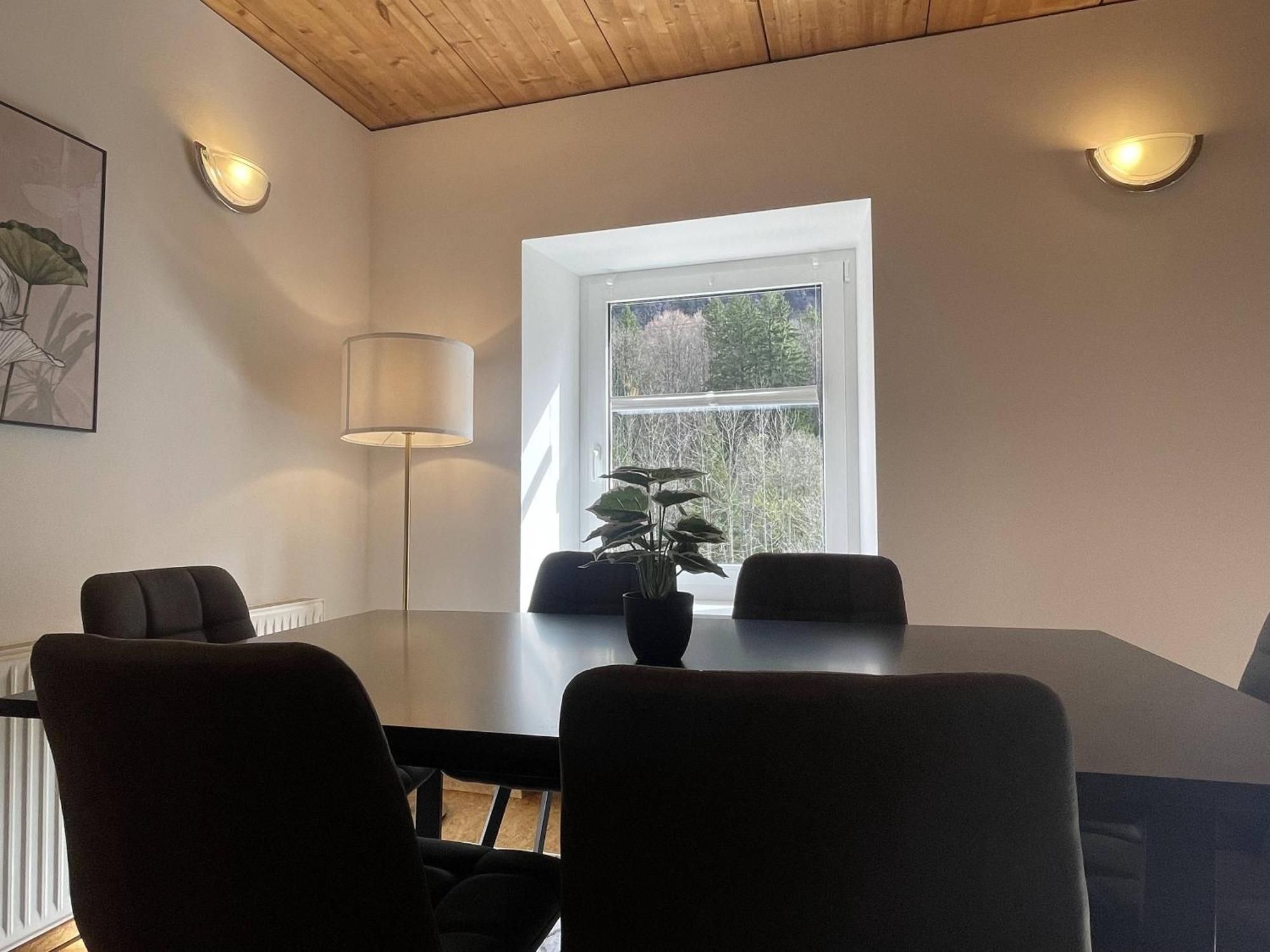 Homy Alpenlodge Innerbraz Bagian luar foto