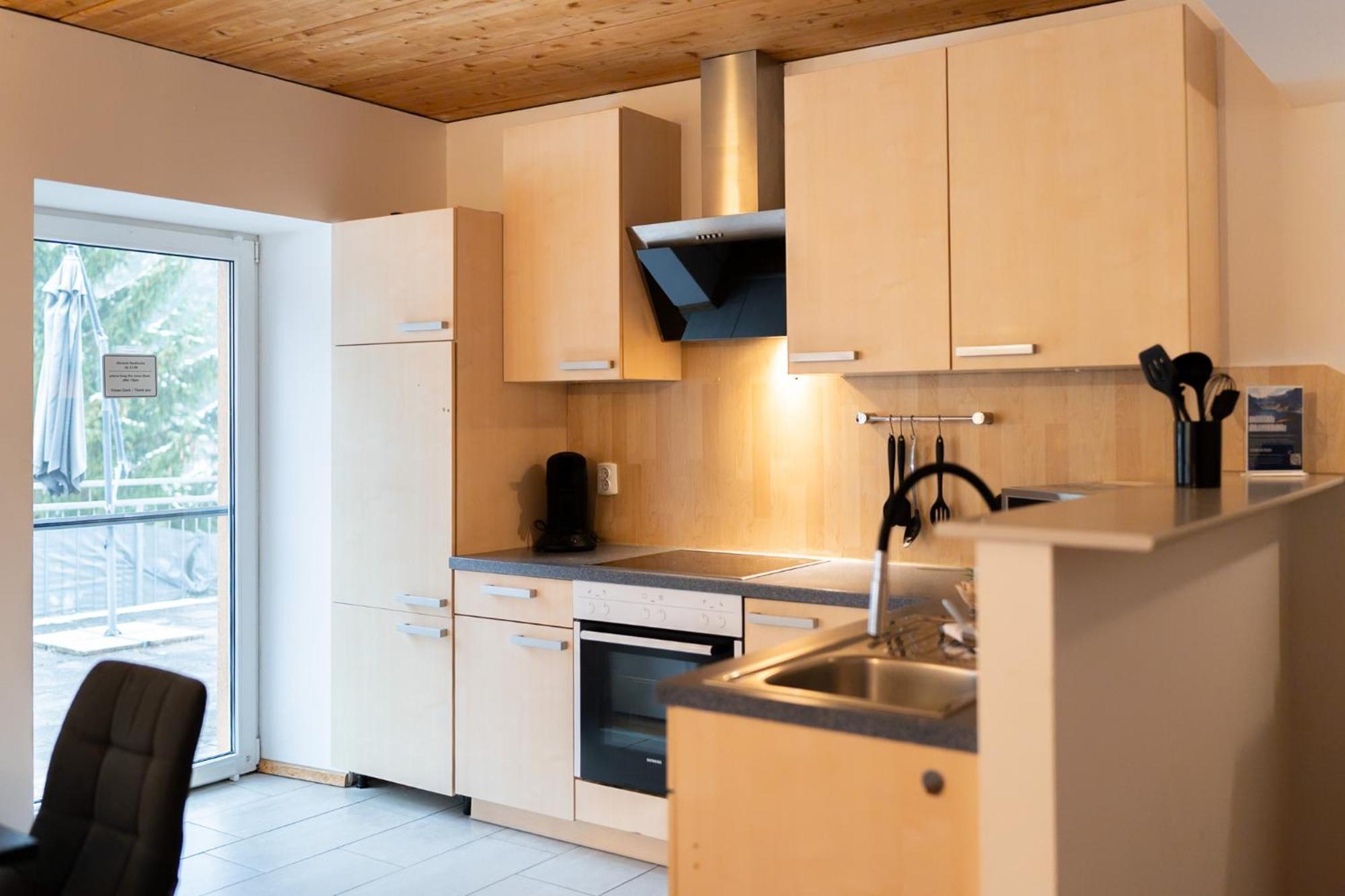 Homy Alpenlodge Innerbraz Bagian luar foto